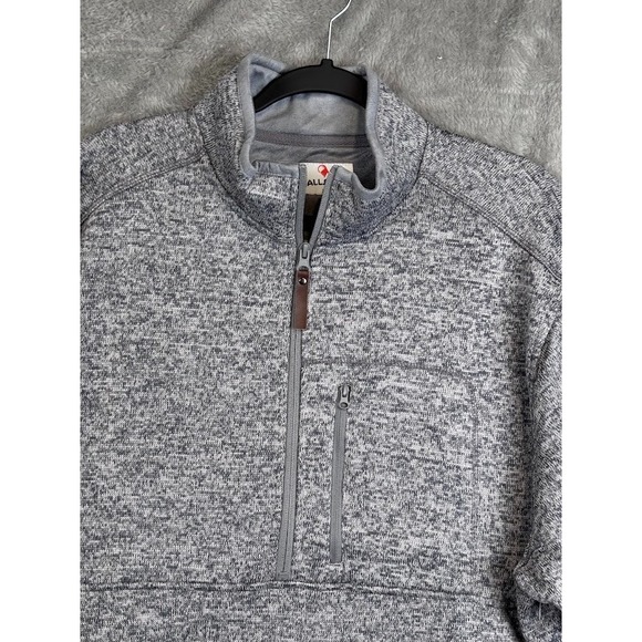 Hallstatt Men's Gray 1/4 Zip Fleece Pullover Jacket Chest Zip Pocket NWT Size XL - Picture 3 of 12